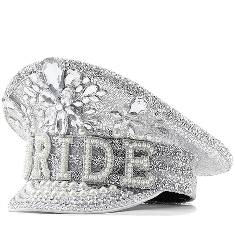 Блестящая шляпа невесты с бриллиантами