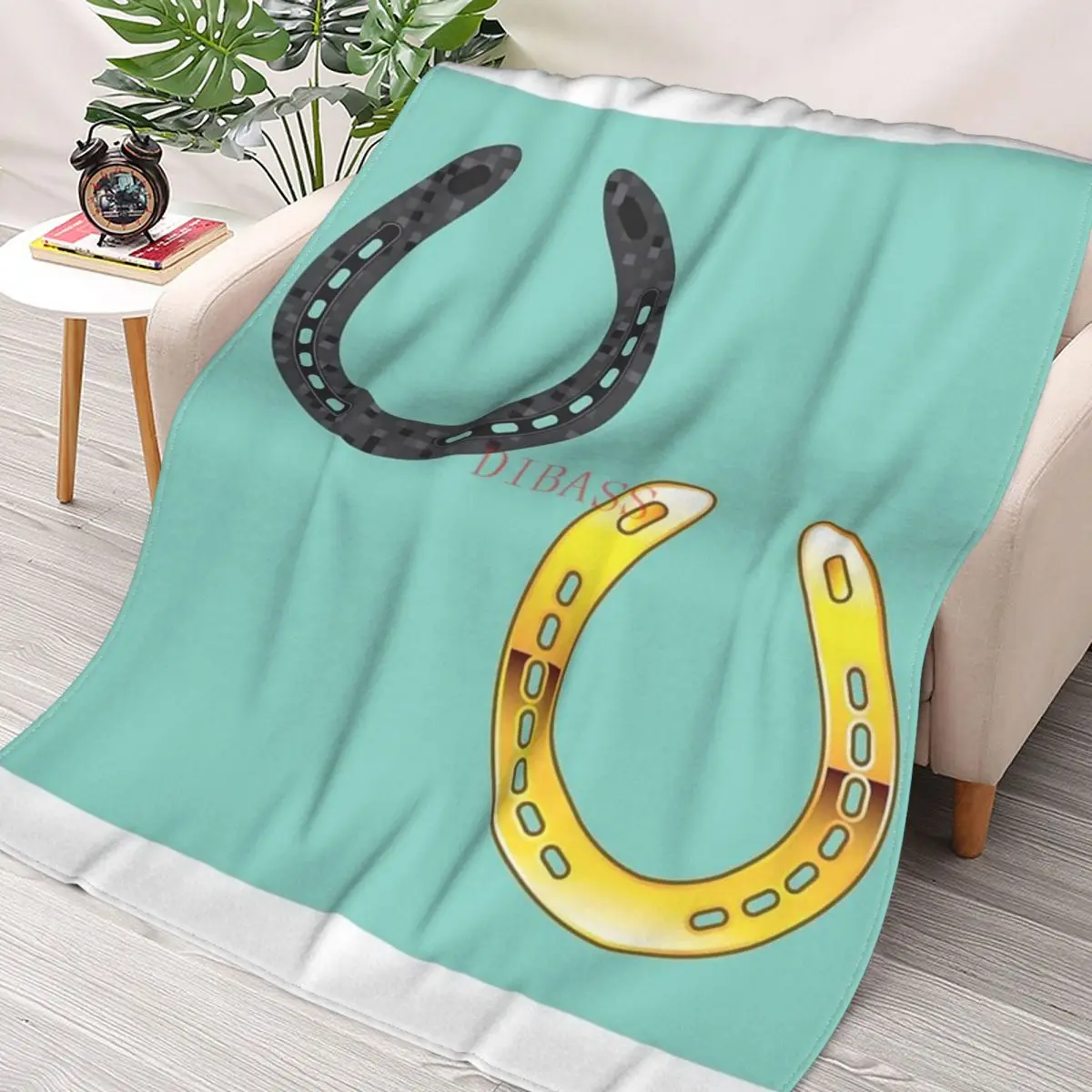 

Horse Shoe 3D Printed Flannel Throw Blanket
