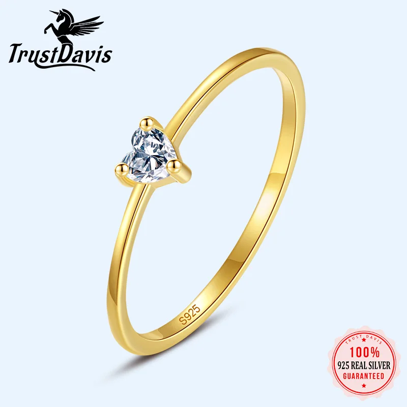 

Женское кольцо из серебра 925 пробы, с фианитом