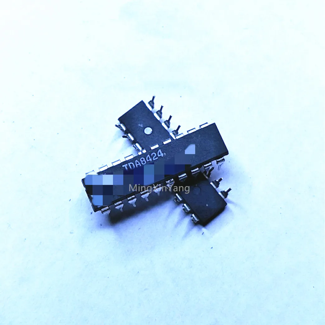 

Интегральная схема TDA8424 DIP-20, 5 шт.