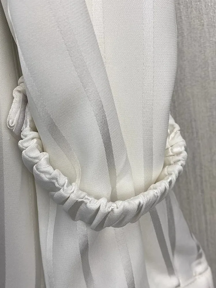 Блузка BPN с металлической пряжкой женская характерная однотонная Повседневная