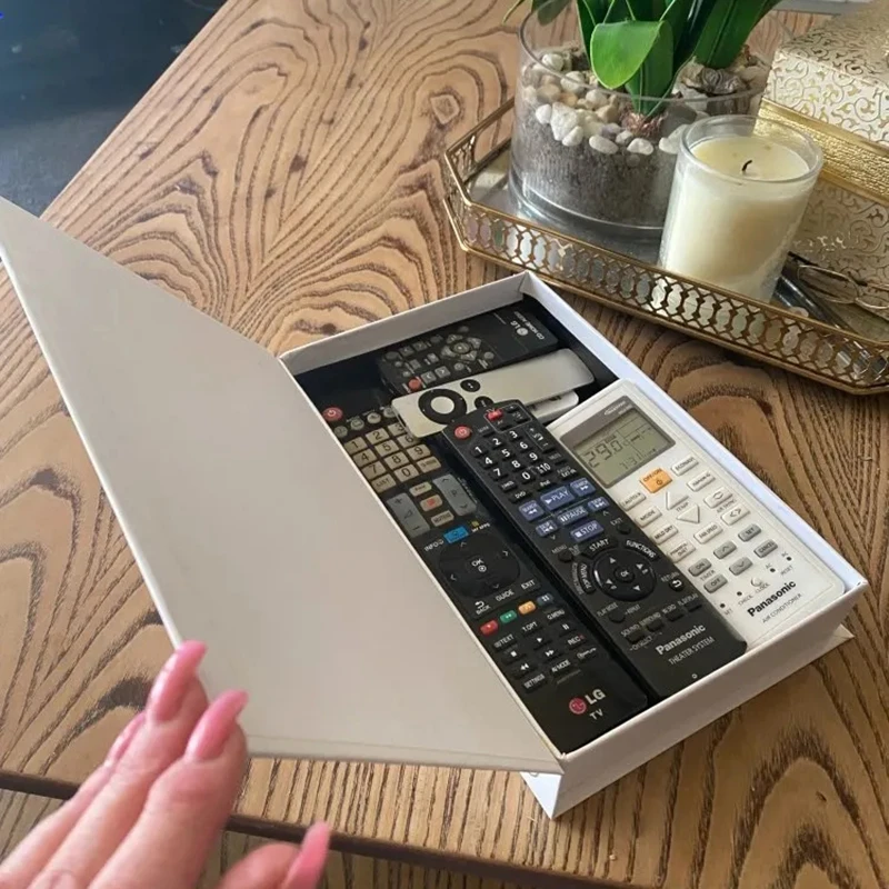 

Поддельные книги