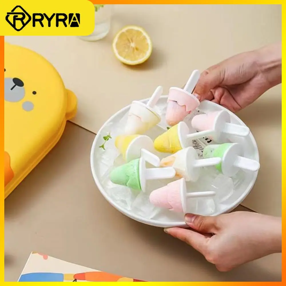 

Cute Ice Maker Environmentally Friendly Pp Smooth Edge Storage Box Easy Demoulding Contrast Color Design Hygienic