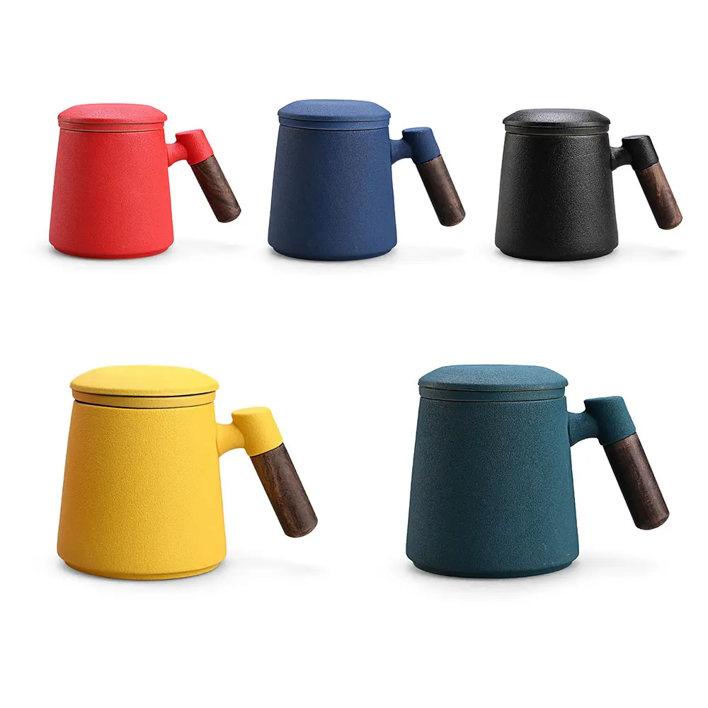 

360ml Ceramic Strainer Tea Cup Mug with Lid Coffee Cups Tea Water Creative Vintage Mugs Anti-scalding Wood Handle Holiday Gift