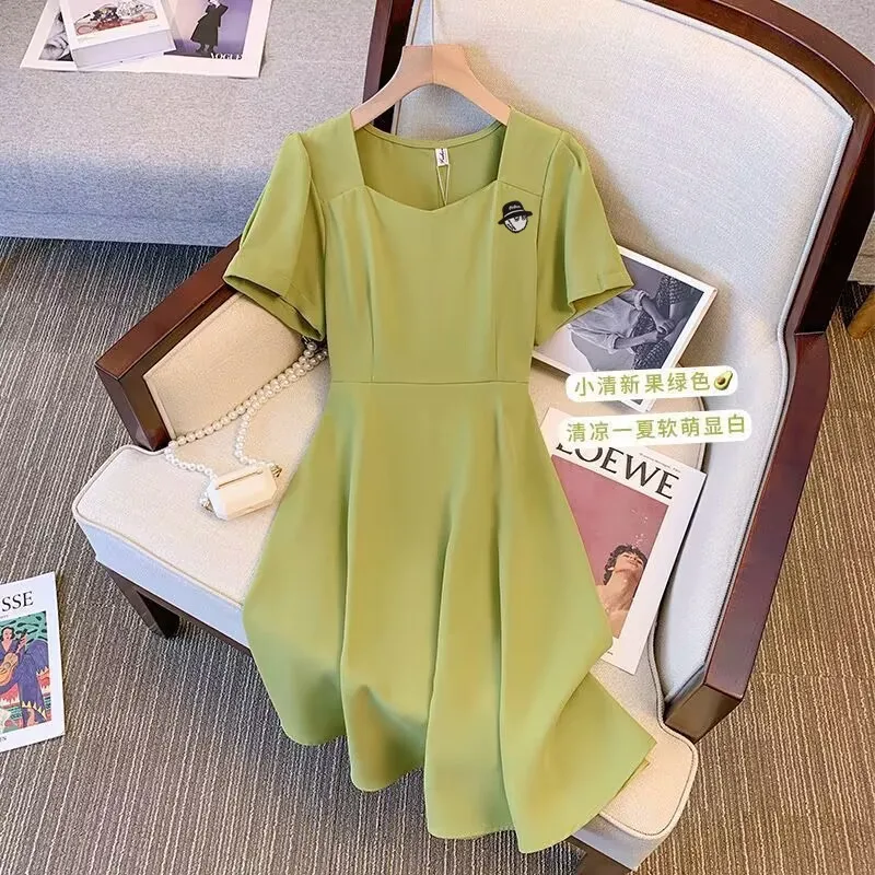 Embroidery Golf Summer Suit Female 2023 New Large Size Women's French Senior Sense Waist Show Thin Crowd Design Sense Dress