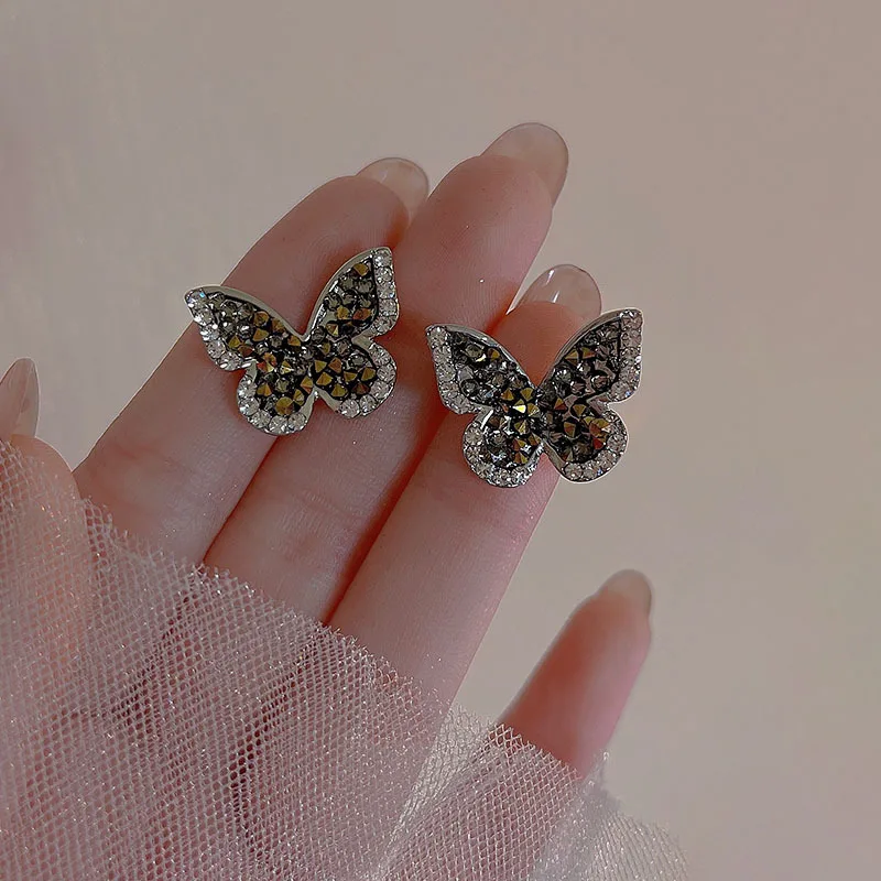 Pendientes de Mariposa Color Dorado Y Cristal Negro Con Incrustaciones De Circonita Moda con Personalidad para Mujer Joyería Boda Regalos