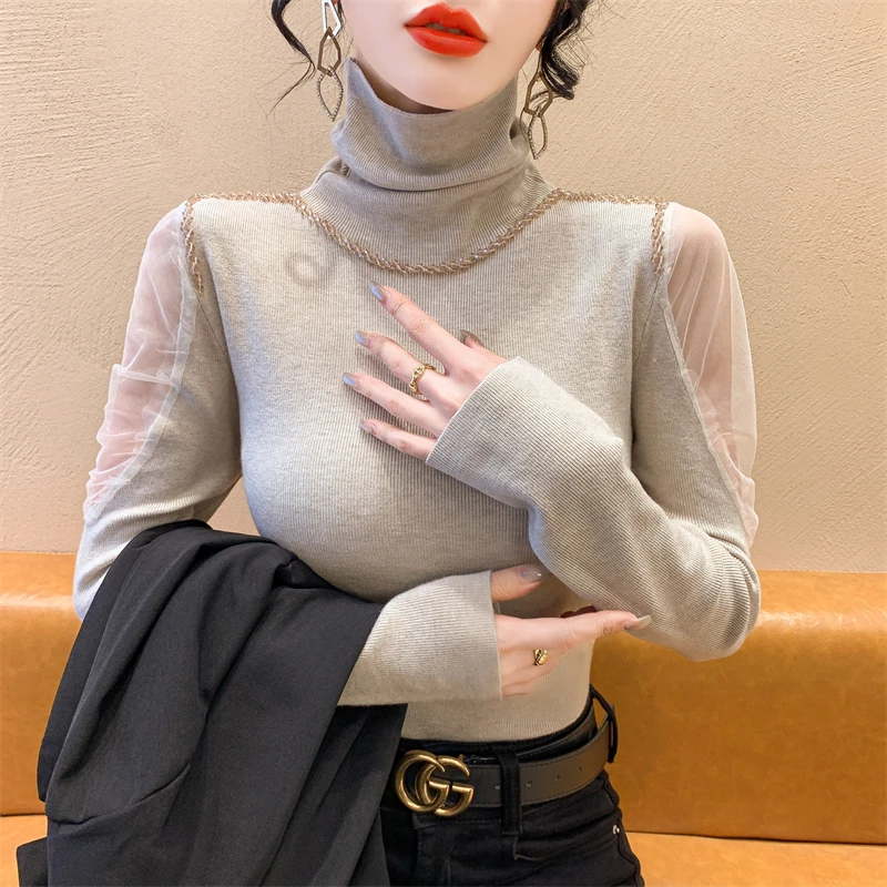 Женская трикотажная водолазка свитер с длинным рукавом и блестящими бусинами в