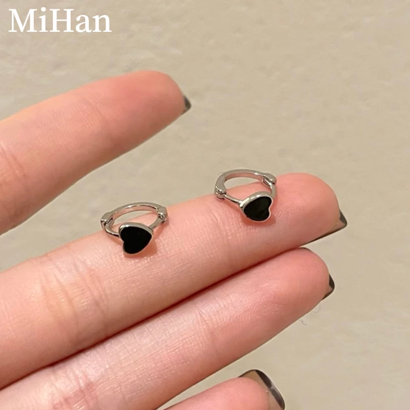 

Mihan Fashion Jewelry Heart Hoop Earrings 2022 New Trend Hot Selling Simply Black Enamel For Women Accessories Wholesale