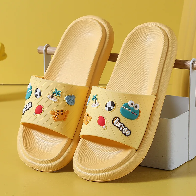 Summer Slippers Home Spot Non-Slip Cartoon Couple Slippers  Shoes for Women Wear-resistant Comfortable Fashion