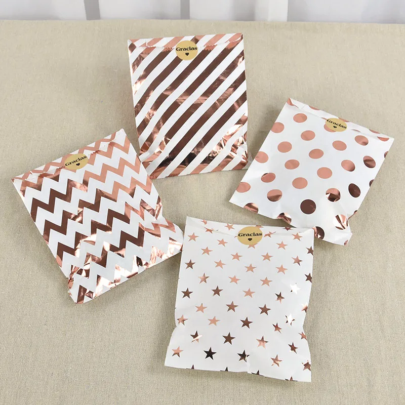 

25pc Paper Bag Candy Biscuit Popcorn Bag Brown White Wave Dot Packing Pouch Pastry Tool Wrapping Wedding Birthday Party Supplies