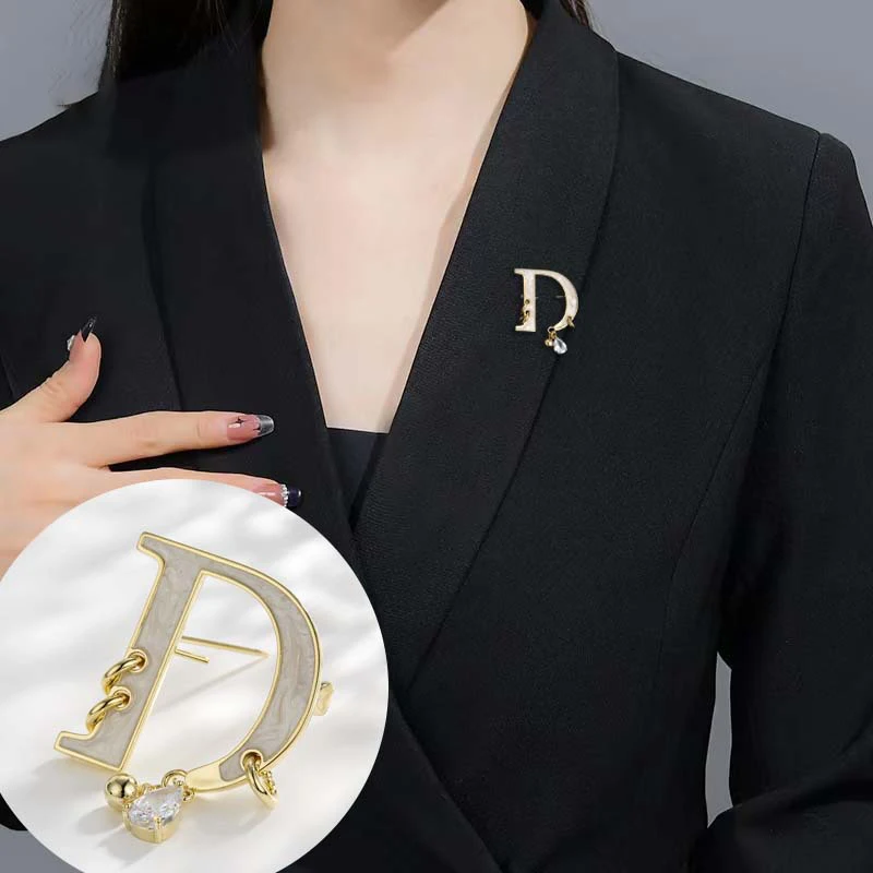 

Minority Extravagant Ins Fashion Brooch Pin Suit Accessories Trendy Alphabet Initial Letter Big D Brooch