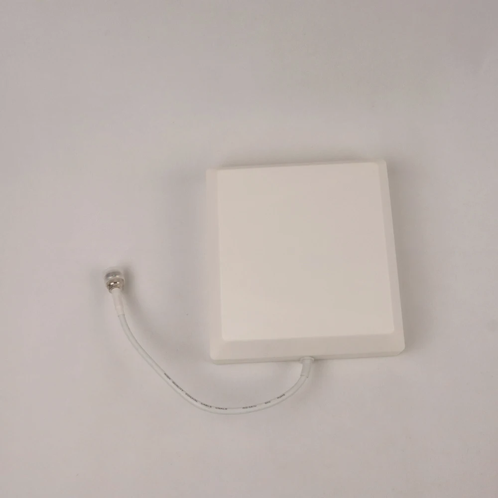 ZQTMAX 806 - 2700MHz Panel Antenna for 2G 3G 4G CDMA GSM DCS PCS UMTS LTE indoor Signal booster antenna