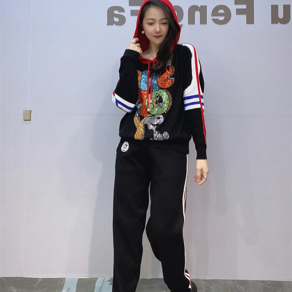 Женский спортивный костюм из 2 предметов