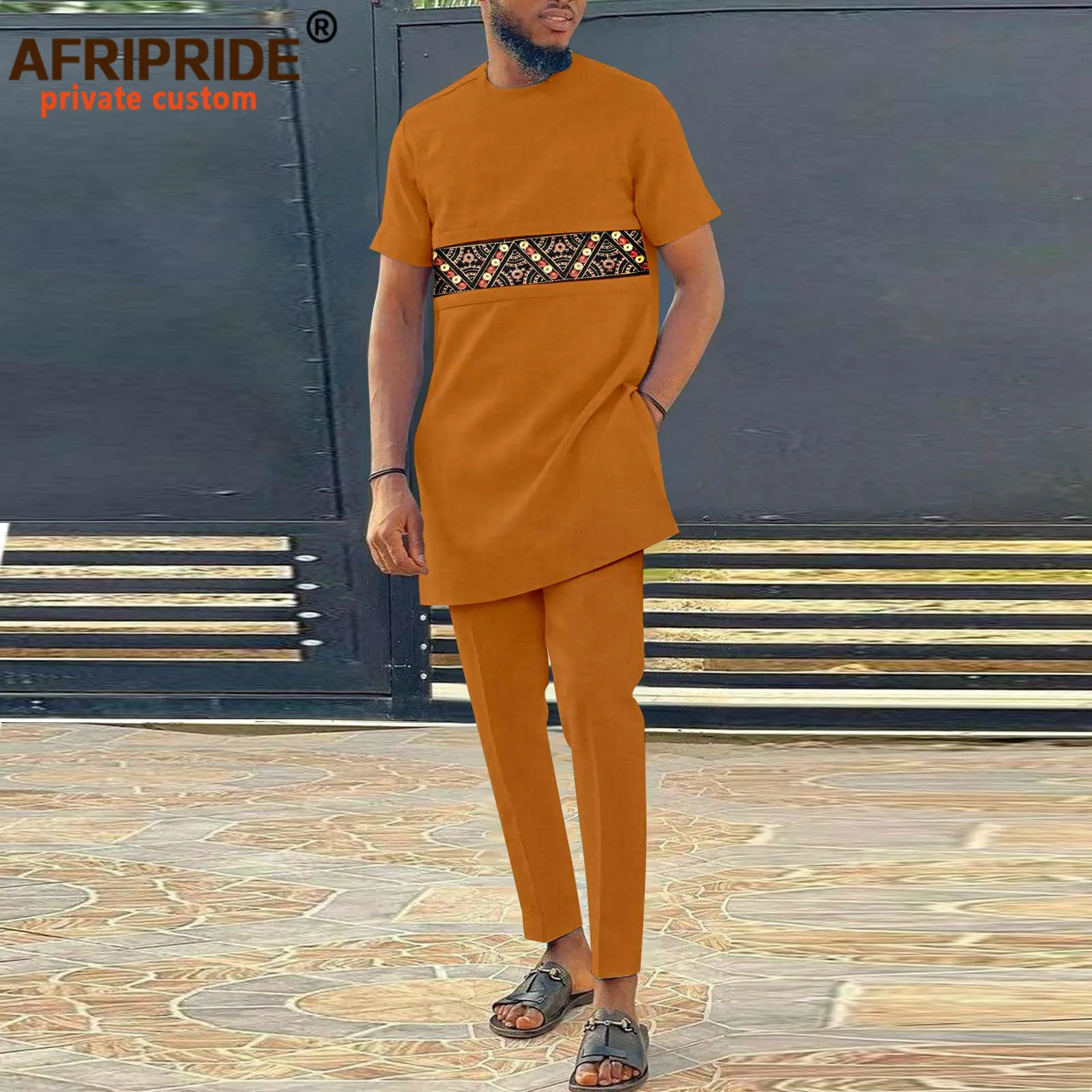 Men`s Tracksuit Dashiki Tops and Pants 2 Piece Set Plus Size Casual Outfits Tribal Shirts Ankara Attire African Clothes A2216046