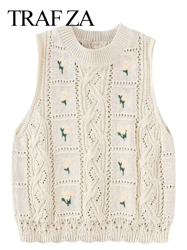 

Женский двухрядный свитер-жилет с цветочной вышивкой