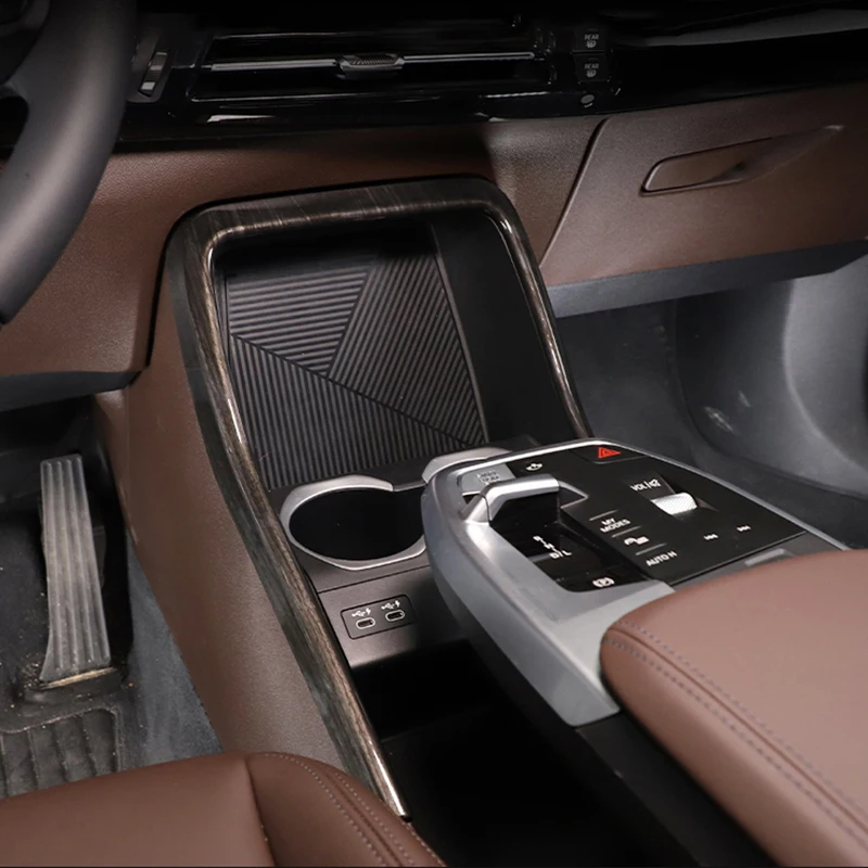 U-образная декоративная рама для центральной консоли BMW X1 2023 2024 аксессуары