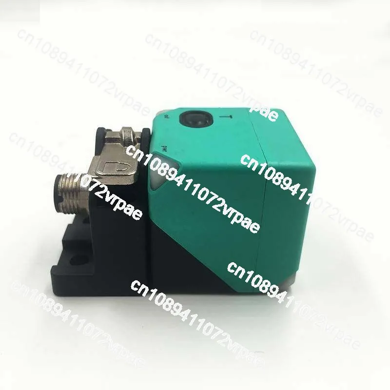 Новый оригинальный датчик приближения UC2000-L2-E5-V15