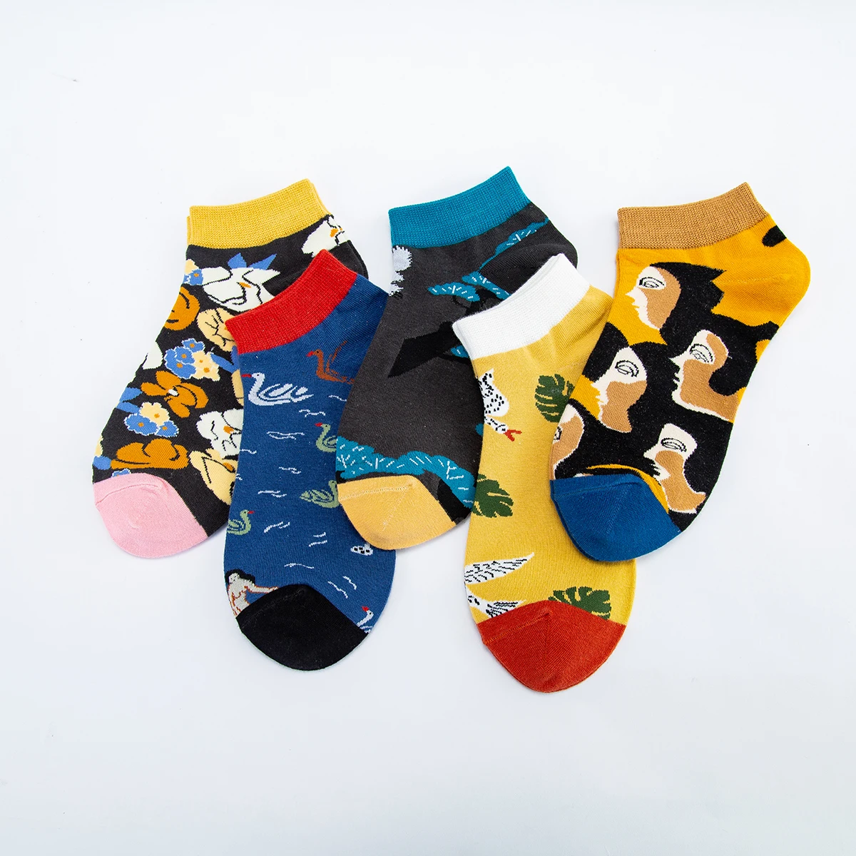 5 Pairs New Fashion Men and Women Short Cartoon Cotton Socks Novelty Graffiti Flowers Women Funny Causal Boat Socks