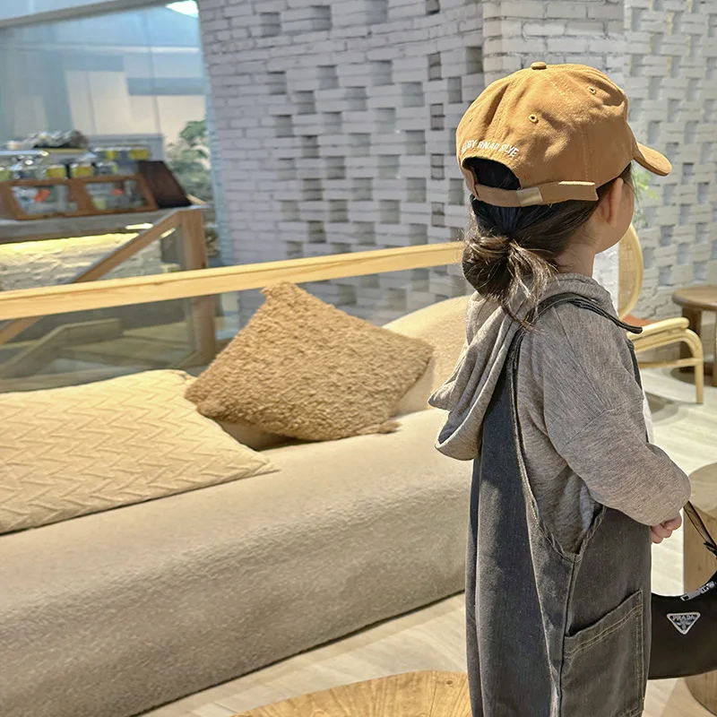 

New Girls Clothes Korean Style Spring and Autumn Denim Suspenders Loose Big Pocket One-piece Trousers Girl Baby Hooded Top Suit