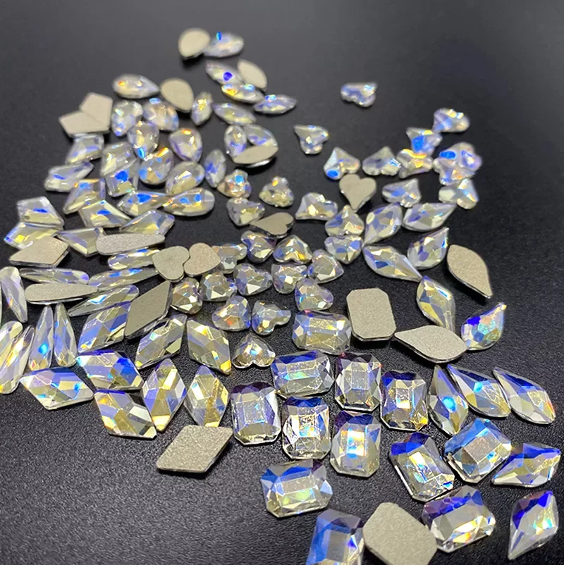 

2022New Moonlight Random Nails Rhinestones Flat Back Crystal Irregular Diamond 3D Manicure Nail Art Decoration Charms Jewelry Be