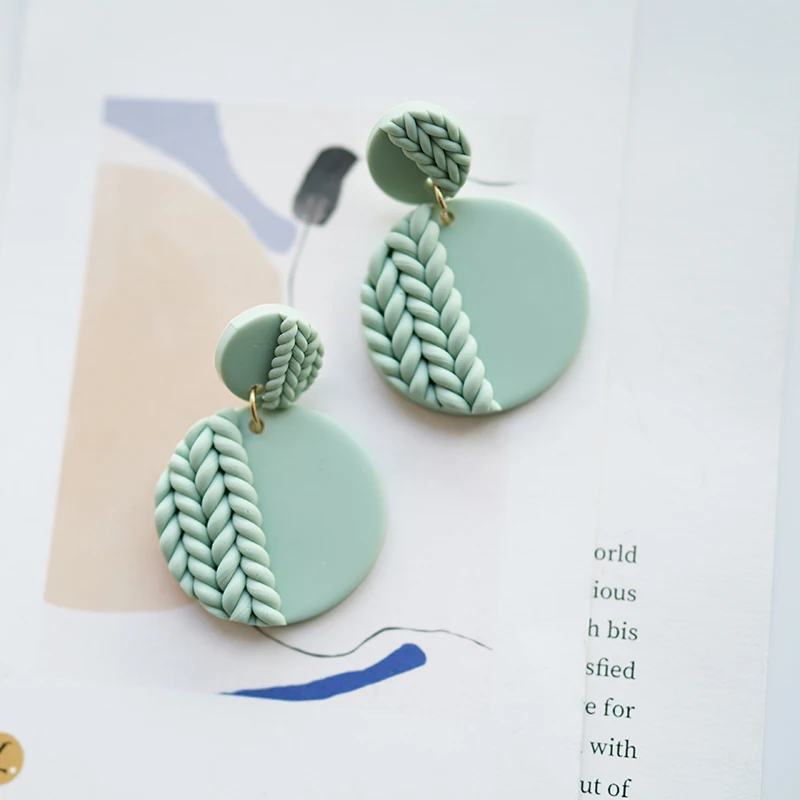 

Модные женские ювелирные изделия, Разноцветные серьги ручной работы из полимерной глины с плетеным рисунком в виде диска