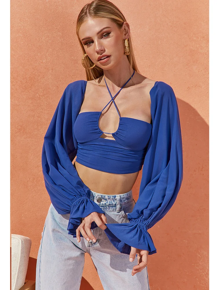 

Женский летний топ с открытой спиной и лямкой на шее