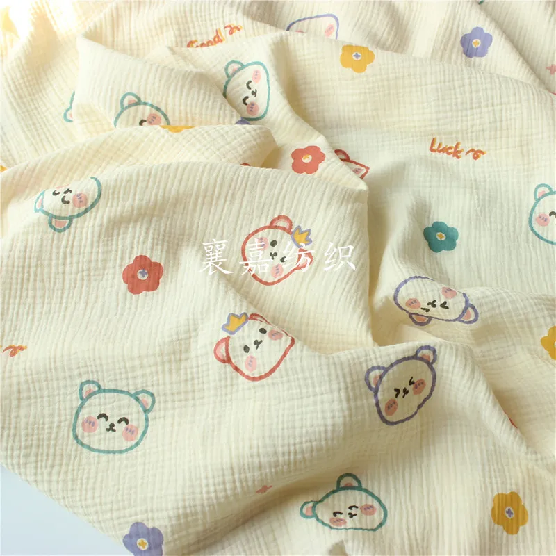 

2022 New Double Cotton Gauze Crepe Cute Cartoon Bear Children's Clothing Fabric