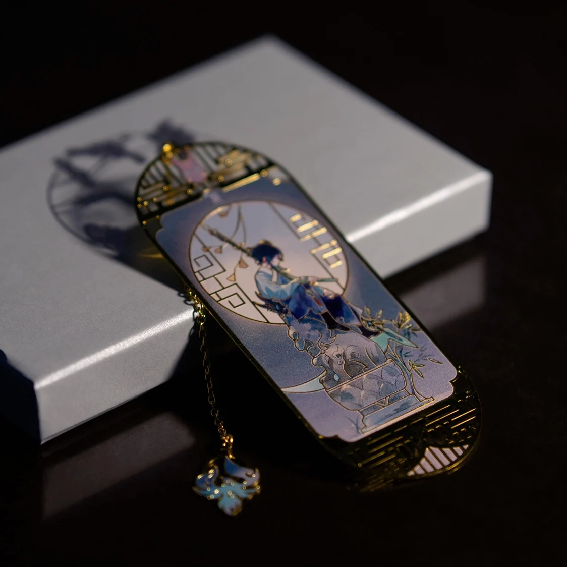 

Лидер продаж, аниме Genshin Impact, периферийная милая китайская Закладка Xiao, металлическая Закладка, подвеска, этикетка, украшение для косплея, су...