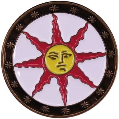 Фото Новый DARK SOULS Solaire of Astora Sunlight Shield игровая периферия двумерный персонализированный металлический значок креативная брошь в подарок №5