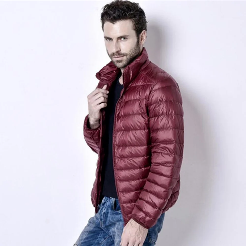 Covrlge Men Winter Jacket Ultra Light 90% White Duck Down Lightly Carry Casual Portable Winter Coat Male Down Parkas MWY003