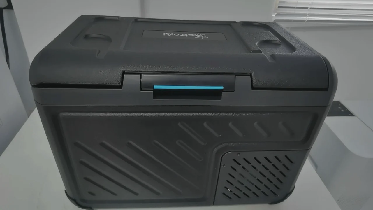 

12V/24V Fridge 25L Solar Chest Freezer Caravan Camping Compressor Car Freezer PortableRefrigerator With RoHS