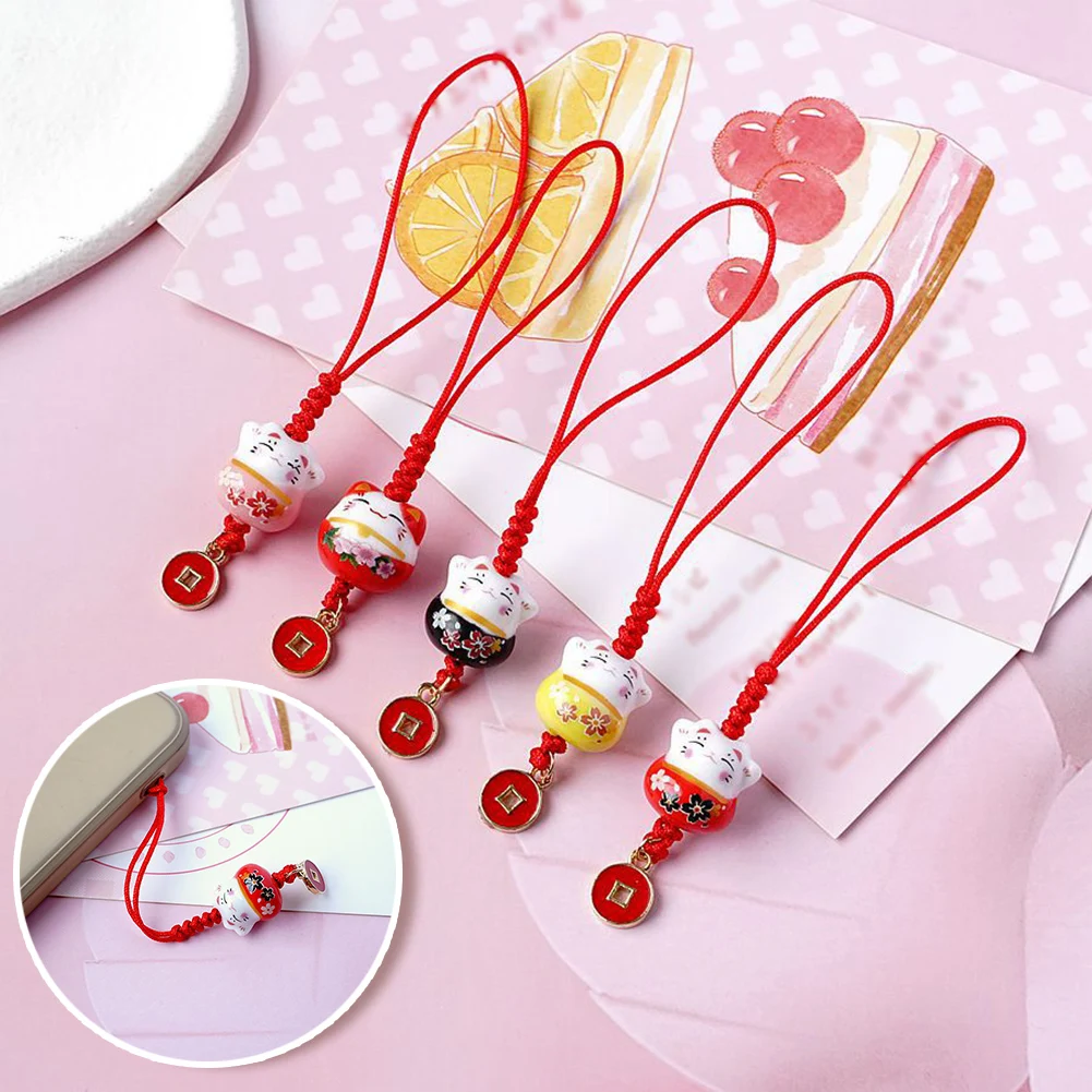

Cute Cartoon Japanese Lucky Cat Keychain Maneki Neko Trinkets Phone Charms Car Bag Pendant Key Chain Pray Keyfob Couple Gifts