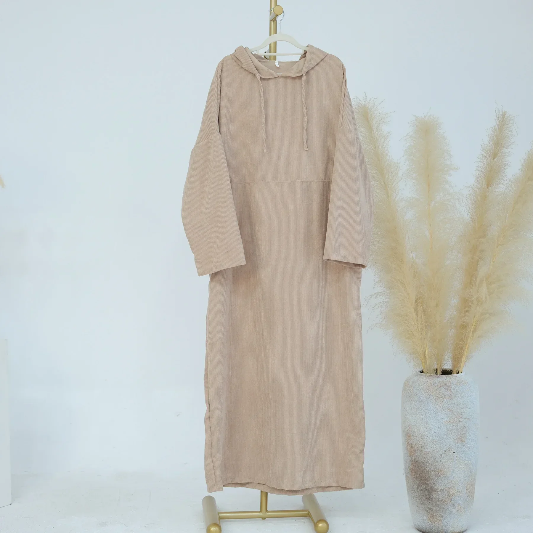 Зимнее вельветовое мусульманское длинное платье Абая простой свитшот абайи для