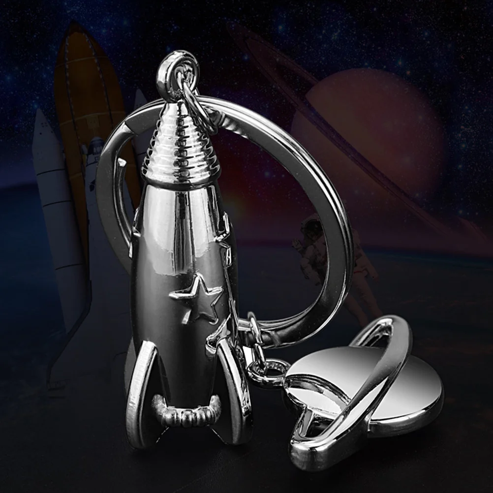 2 Pcs Key Chain Pendant Keychain for Men Planet Car Decorate Rockets Hanging Zinc Alloy Ring Man Miss