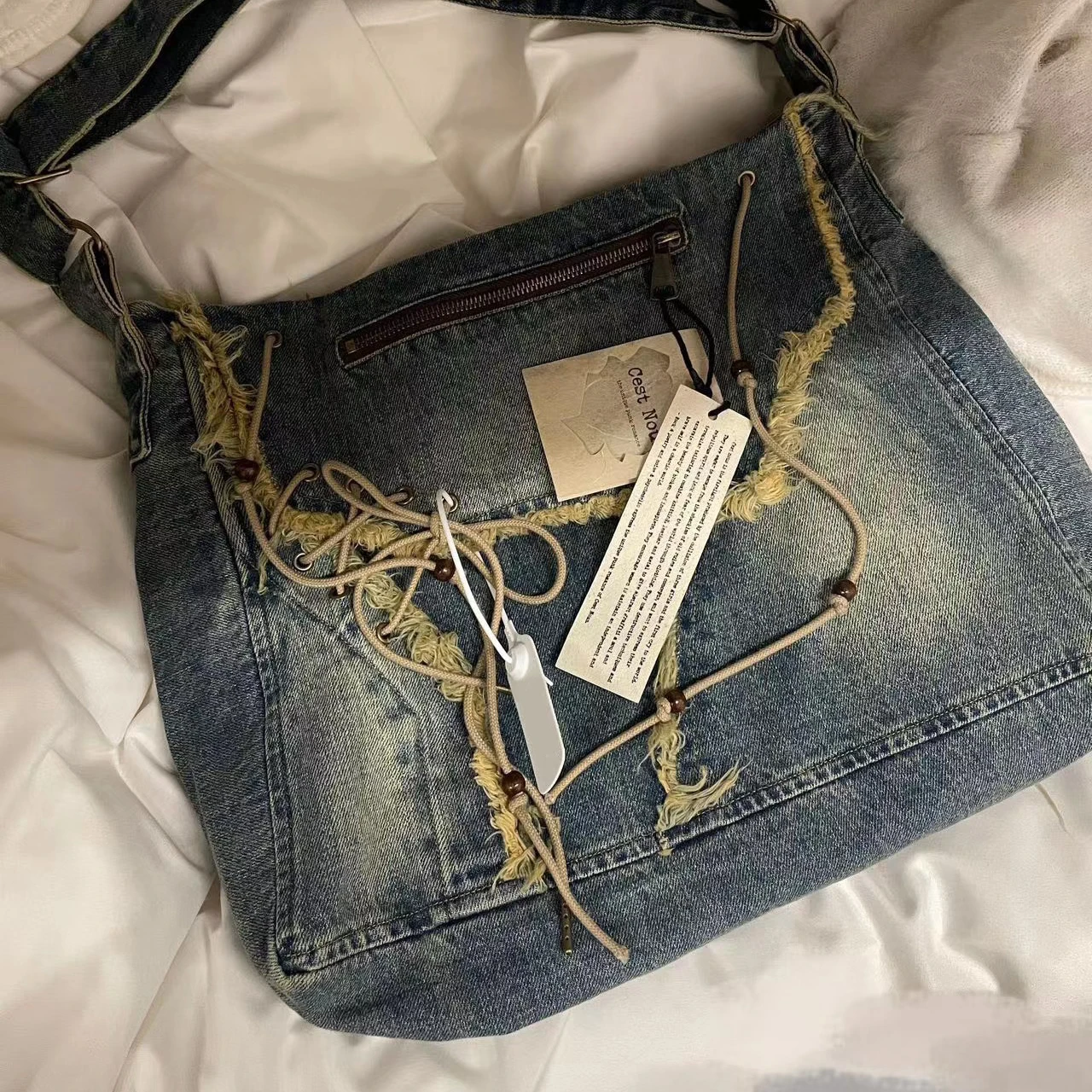 

Vintage Denim Women Crossbody Bags Designer Washed Brushed Tassel Lady Shoulder Bag Fashion Large Capacity Female Tote Purses
