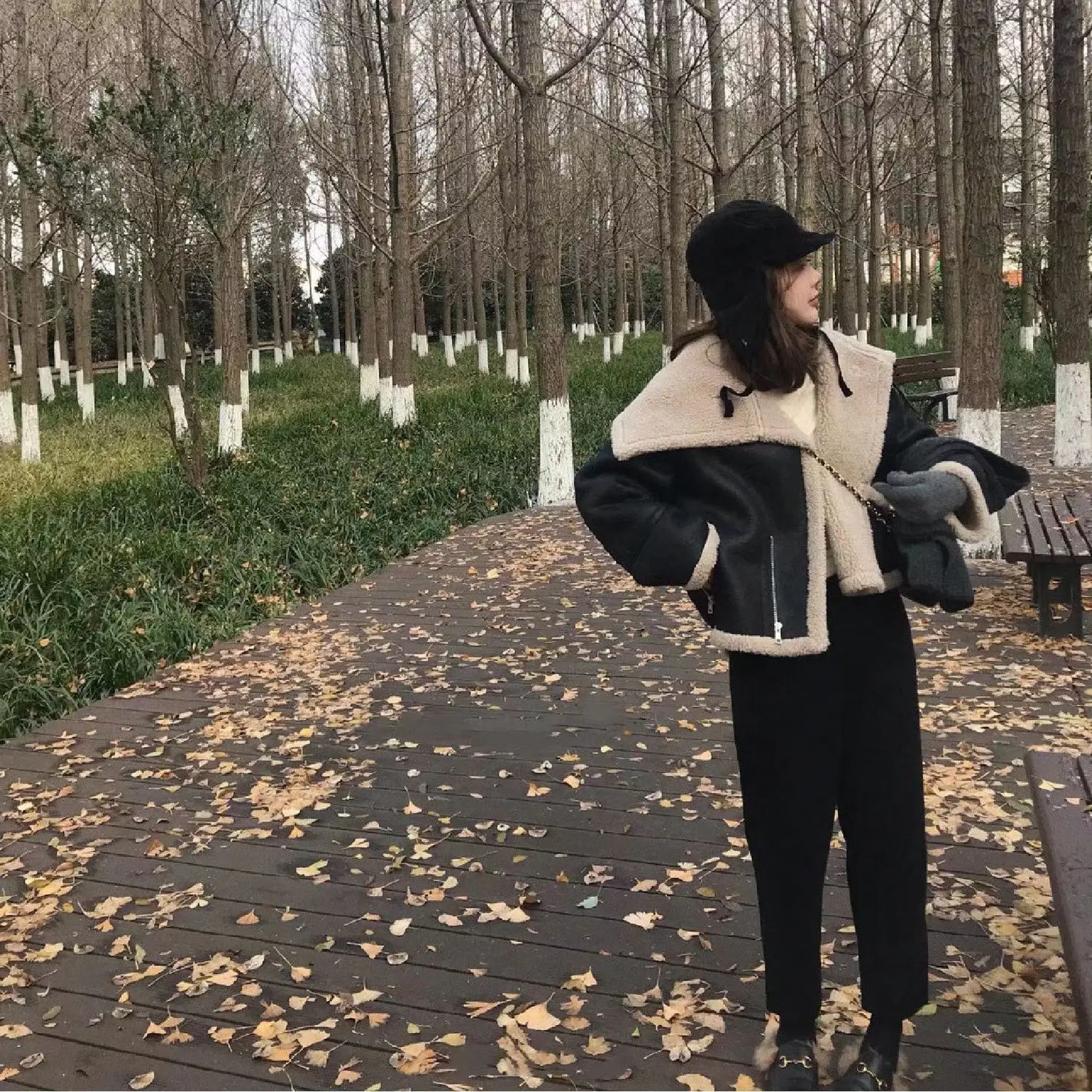 Faux Fur Coat Women Winter New Lambswool Sheepskin Thick Warm Biker Jacket Female Clothing Black Chic Pu Outerwear Loose Tops