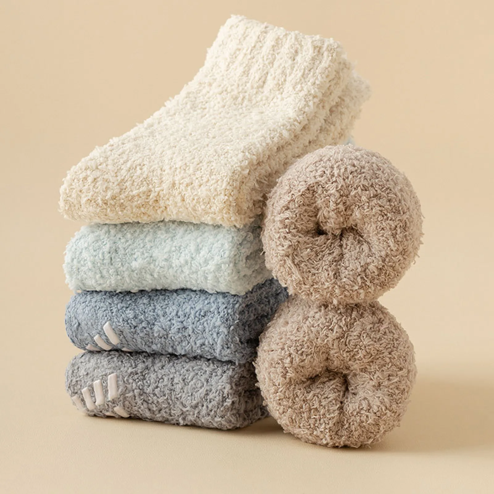 

Термоноски для женщин, носки из кораллового флиса, силиконовые Нескользящие носки в горошек, повседневные носки, зимние носки, Теплые повсе...