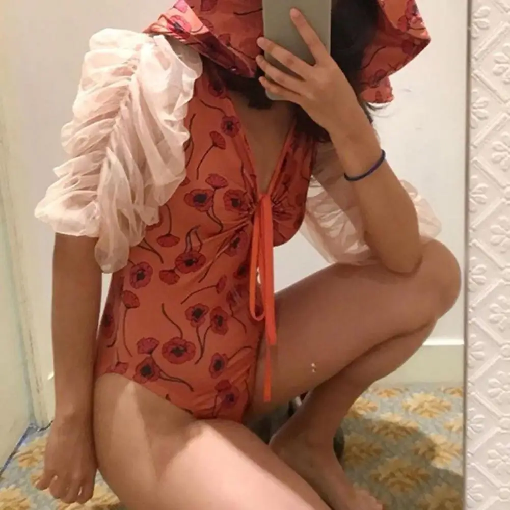 

Слитный купальник с пышными рукавами, облегающий винтажный купальник для девушек с цветочным принтом в стиле ретро, купальник, новинка 2022, ж...