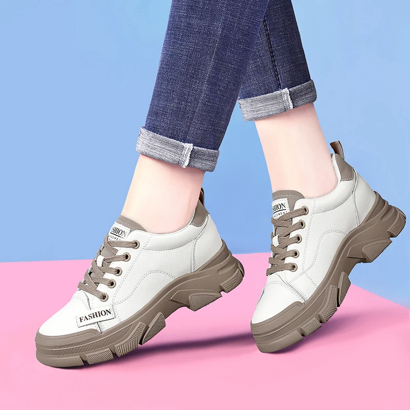 Кроссовки из натуральной кожи обувь для треккинга новая женская на толстой