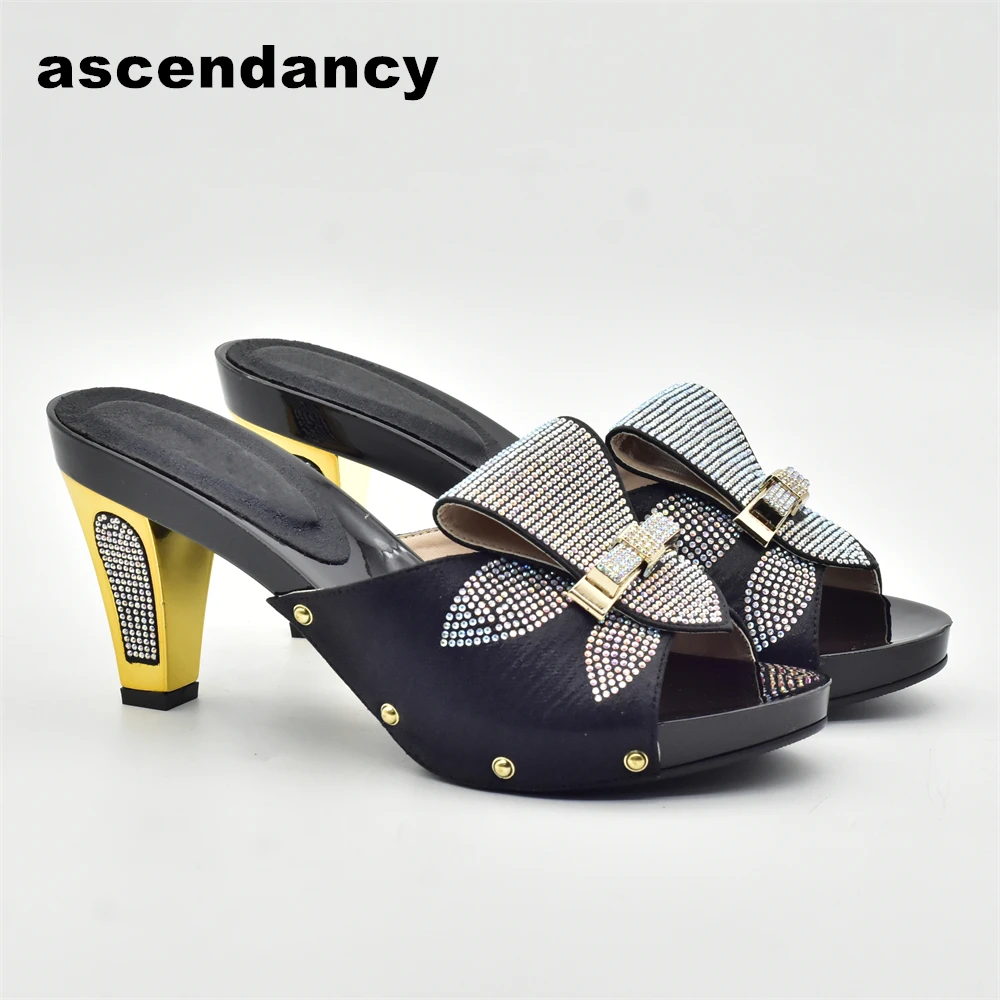 

Latest Black Color African Women Wedding Shoes Woman Open Toe Ladies Women Pumps Party Wedding Shoes Decorated with Rhinestone