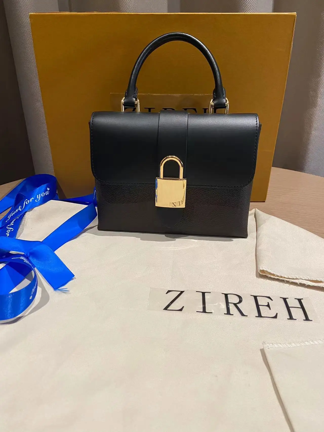 

Black shoulder bag 2023 women's fashion ZIREH brand handbag high quality handbag spring summer initials design
