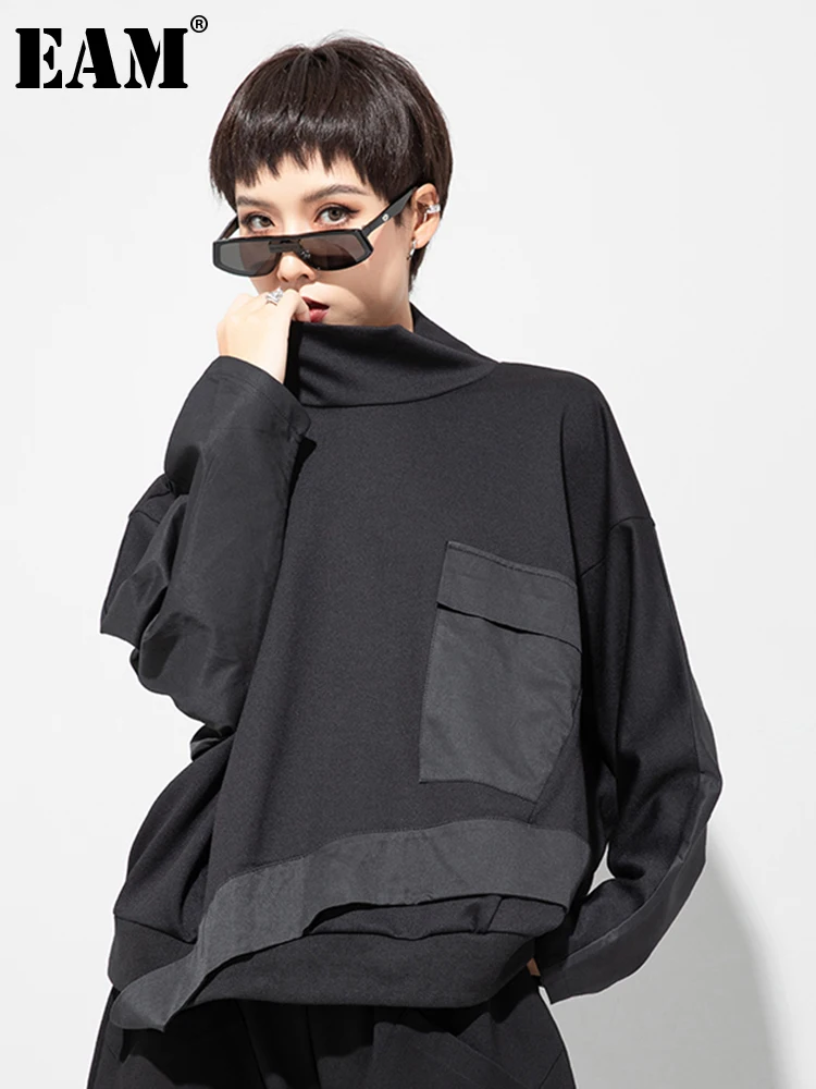 

[EAM] Women Spliced Asymmetrical Pockets T-shirt New Half High Collar Long Sleeve Fashion Tide Spring Autumn 2022 1DD3812