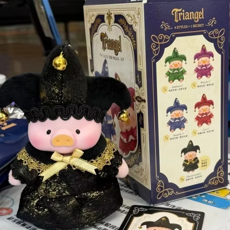 Фото Оригинальная коллекционная фигурка Lulu The Piggy Triangel Series в консервной банке, виниловая игрушка-свинка с милым лицом, модель для декора, подарок на день рождения и Новый год №4