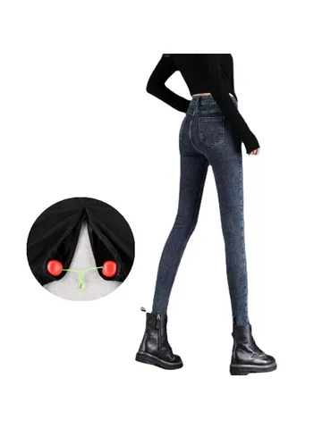 Сексуалды брюнеткалармен порно