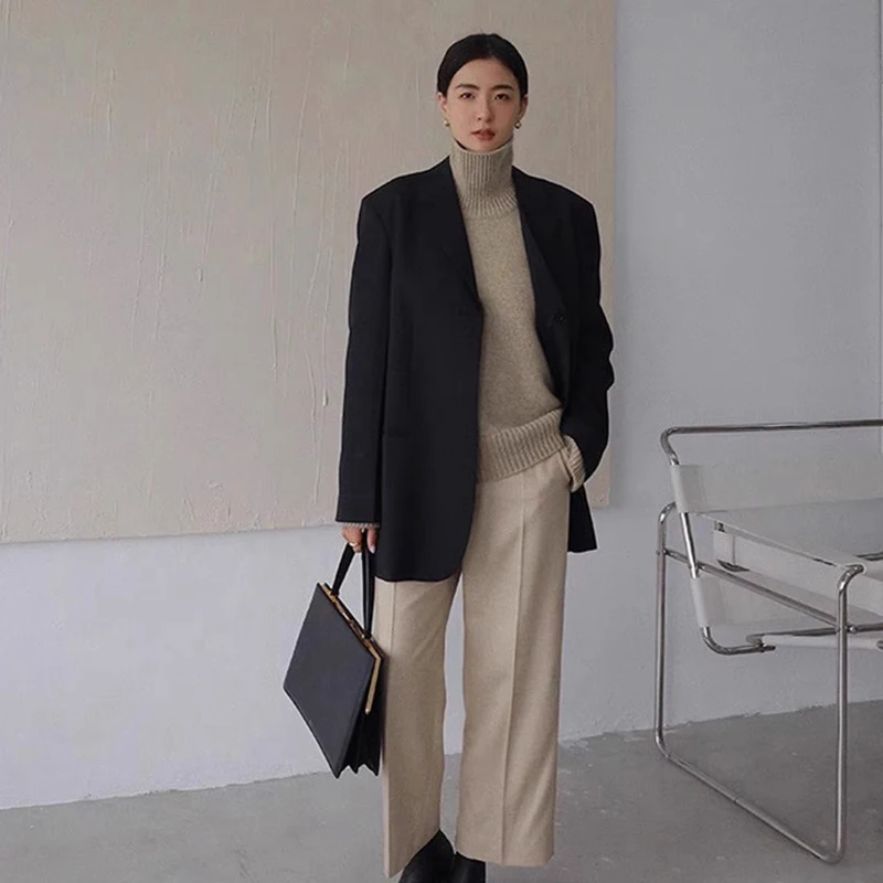 Женский вязаный пуловер с длинным рукавом