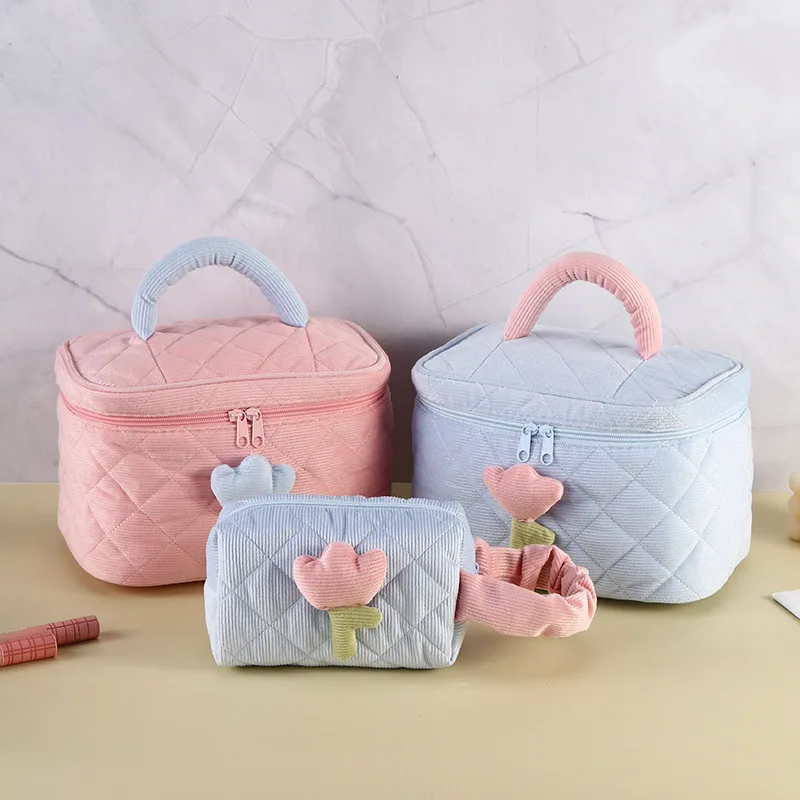 

SHISHI New Makeup Bag Ins Style Niche 2022 Senior High-capacity Women Will Hand In Hand To Carry The Toiletries Storage Box