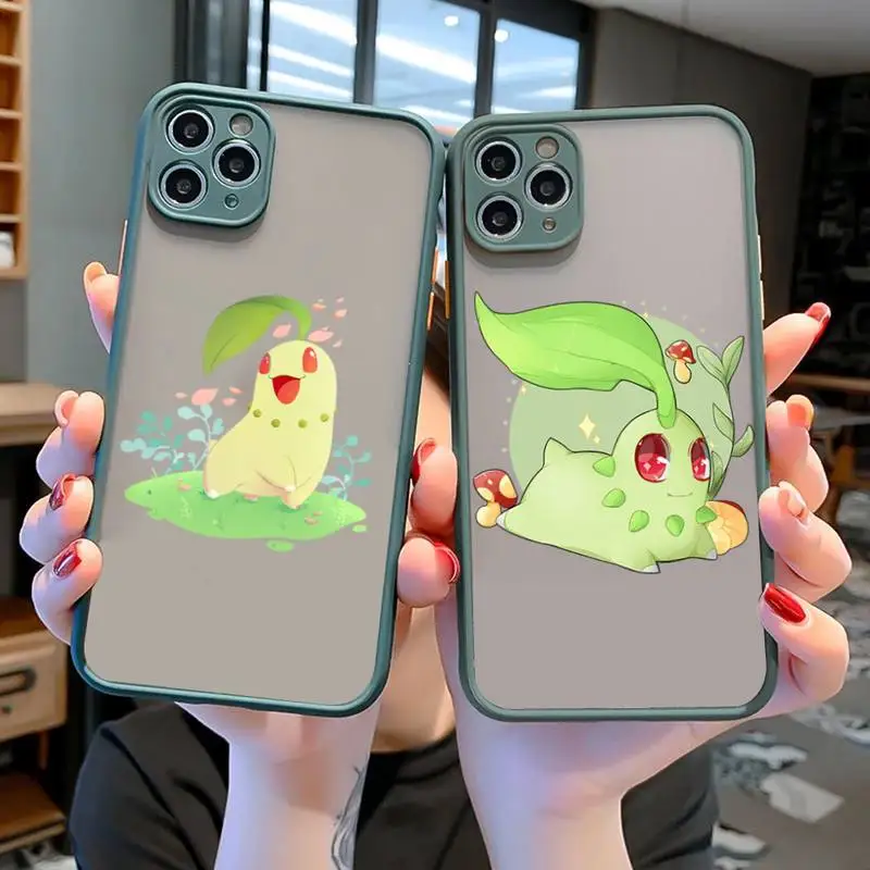 

BANDAI Pokémon Chikorita Phone Case for iPhone X XR XS 7 8 Plus 11 12 13 pro MAX 13mini Translucent Matte Case