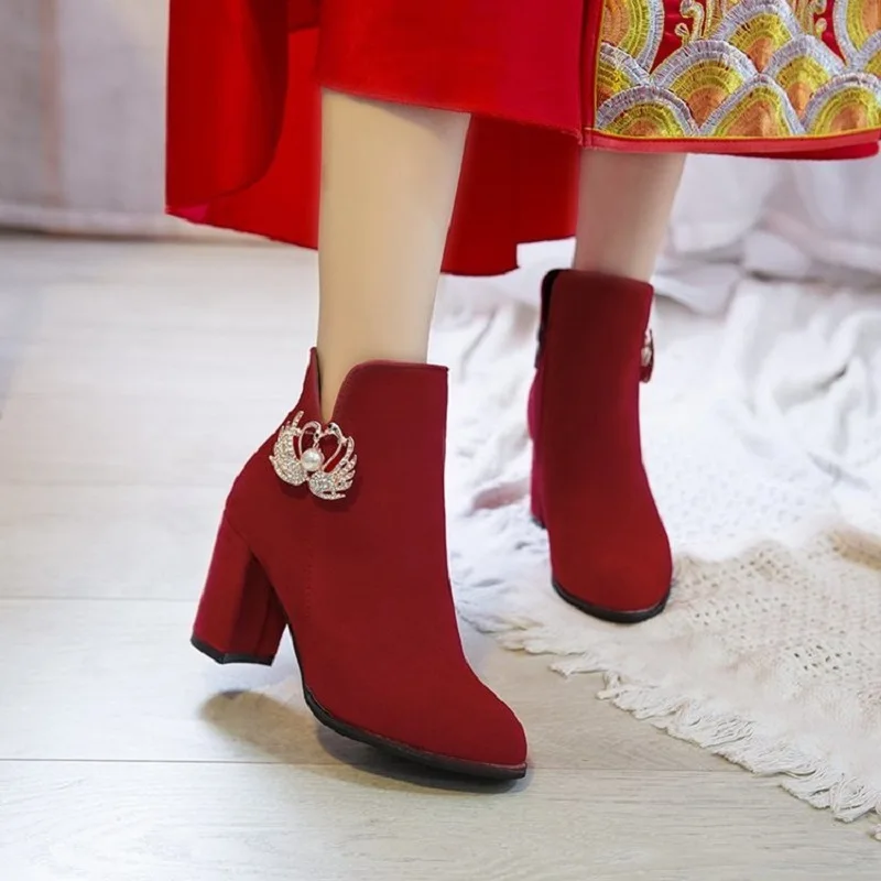 2022 Fashion Red Fashion Boots 35-40 Women's Shoes High Heel 7cm Sexy Pointed Women's Fashion Boots