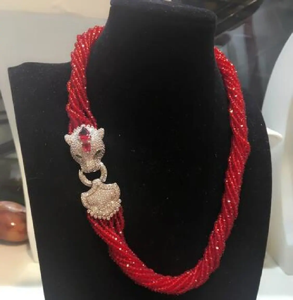 

Women's fashion Leopard head clasp accessory red crystal necklace welcome custom colors fashion jewelry