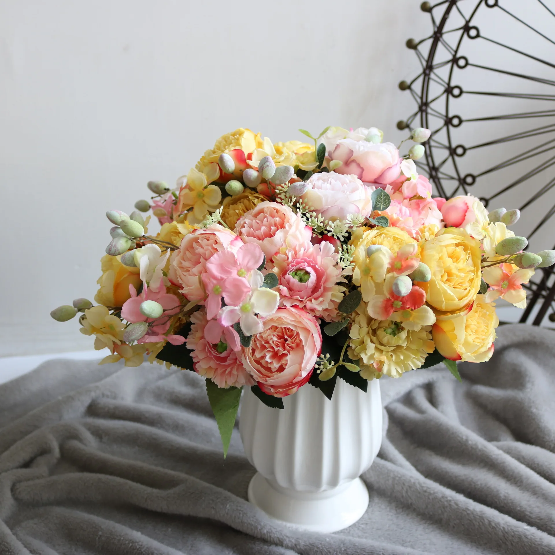 

Rose Silk Artificial Flowers Wedding Decoration Valentines Day Hotel Home Accessories Flower Bouquet